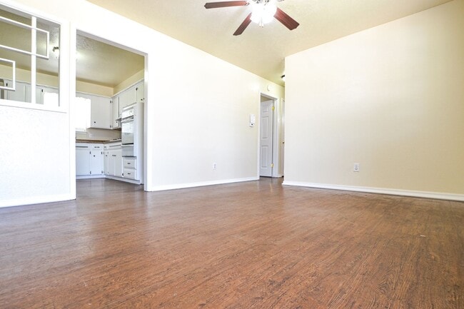 3137 SW 65th Pl