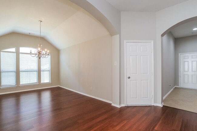 Photo - 2703 Facet Creek Dr