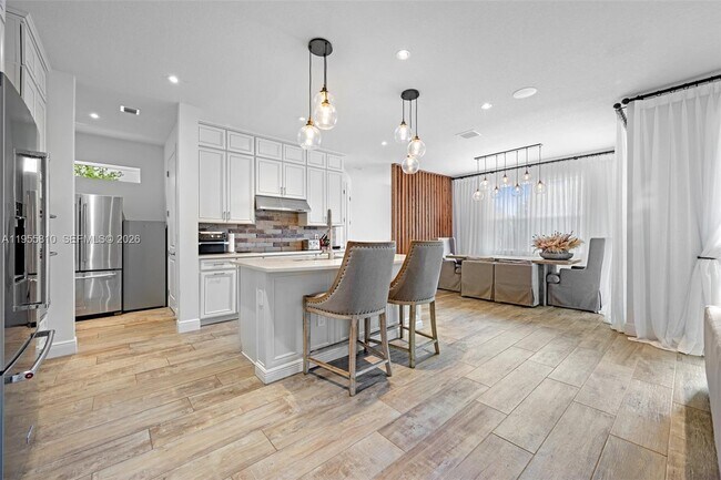 Photo - 1465 Bursera Ter