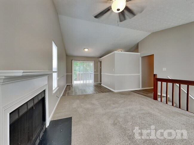 Photo - 1330 Ling Dr