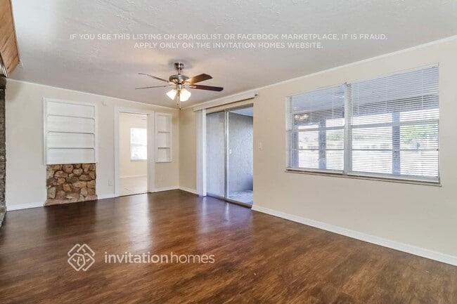 Photo - 2253 Hama Dr