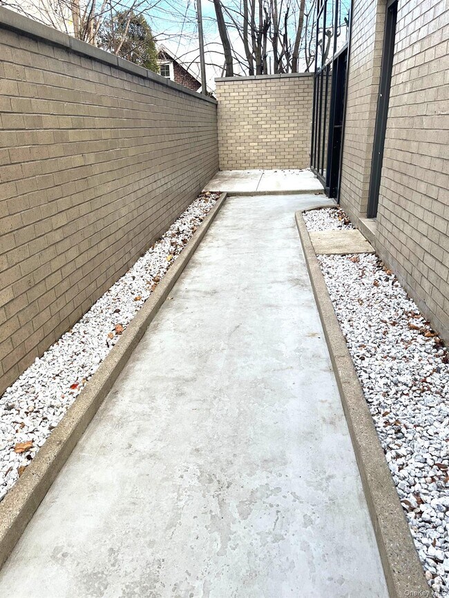 Photo - 520 Ellsworth Ave Unit 2B