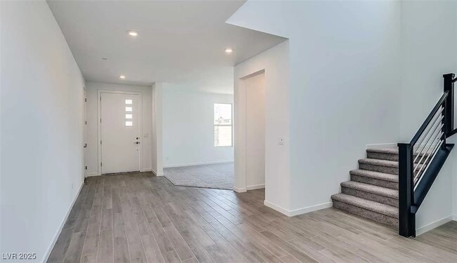 Photo - 1853 Crown King Ct