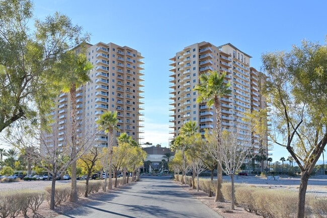 Photo - High Rise Luxury Condo!!! Las Vegas One!!!... Unit 1521