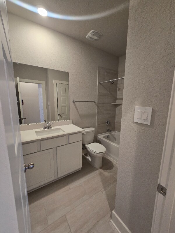 Photo - 810 Shatterhand Blvd