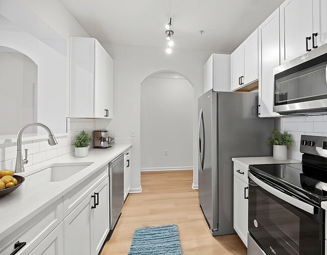 Weston Lakeside Apartments
