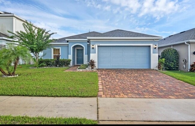 Building Photo - 9213 Halsey Dr