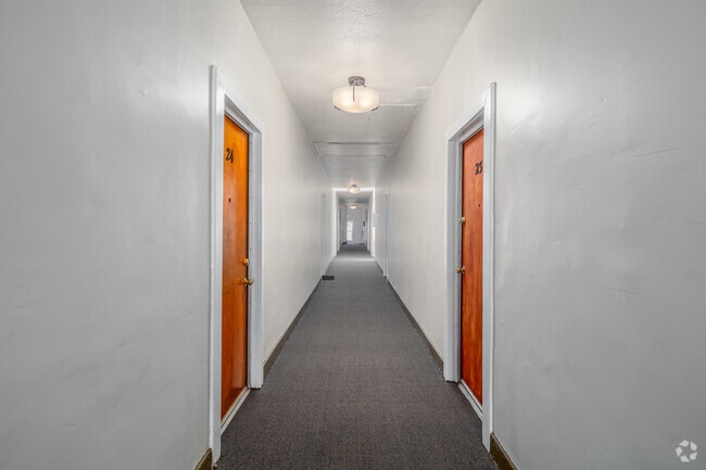 Hallway - 919 S. Manhattan Pl
