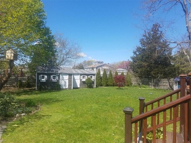 Photo - 852 Anthony Rd