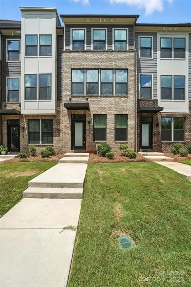 Building Photo - 952 Broad River Ln Rental