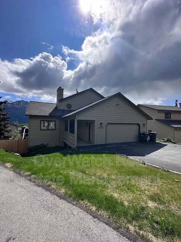 Building Photo - 20232 Revere Cir Rental