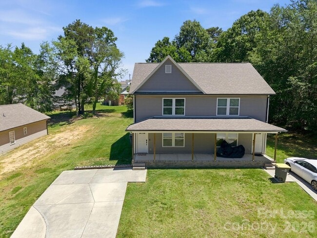 Photo - 1363 Ontario Dr