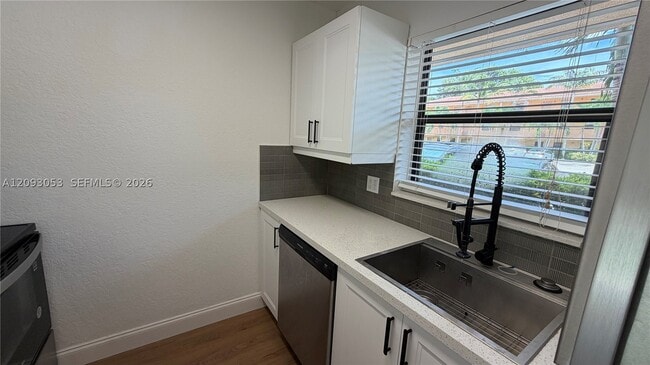 11477 NW 39th Ct Unit 103-1