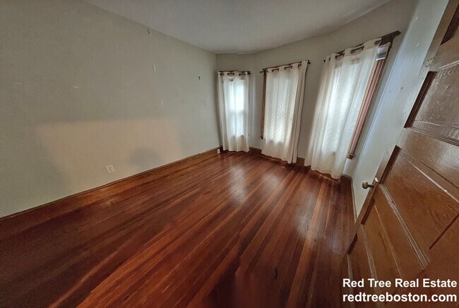 Photo - 86 Bromfield Rd Unit 1