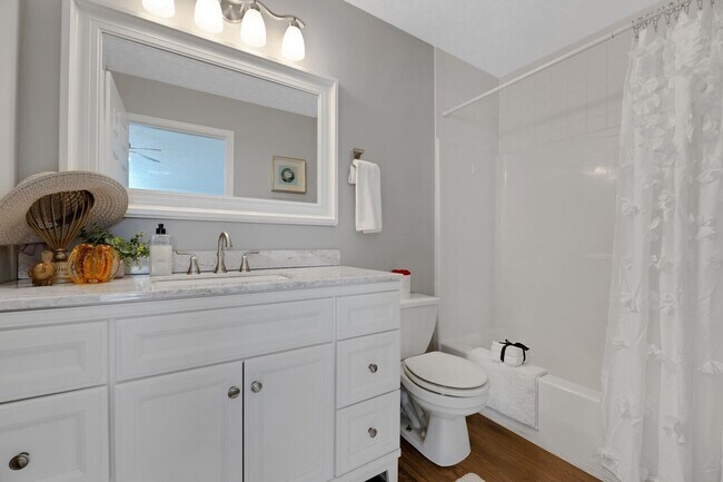 Photo - 808 Tollis Parkway, Broadview Heights OHIO