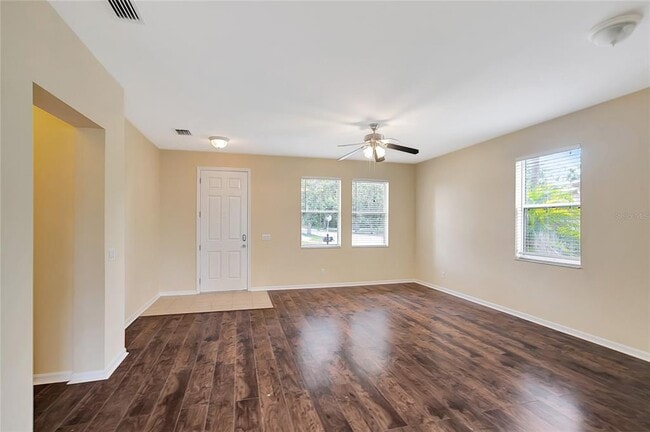 Photo - 6767 Waterton Dr