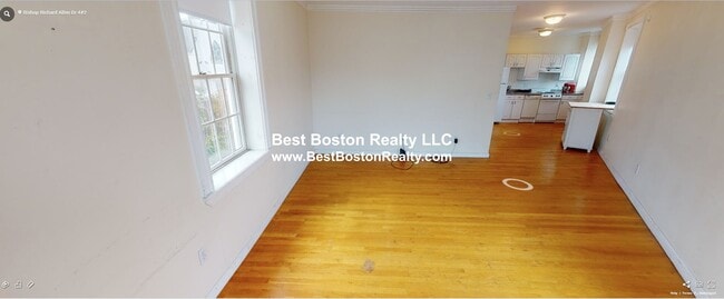 Photo - 4 Bishop Allen Dr Unit 2