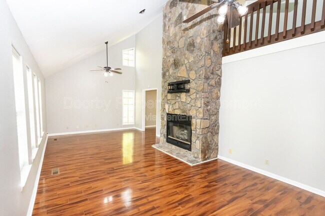 Photo - 6114 Sasha Ln