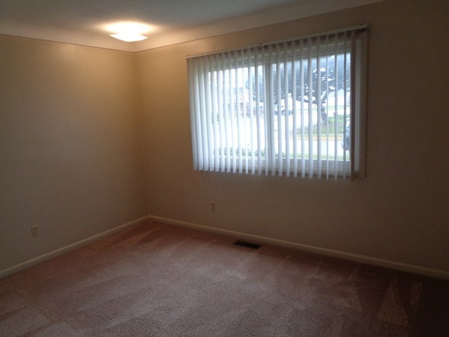 Photo - 309 High St Unit #8