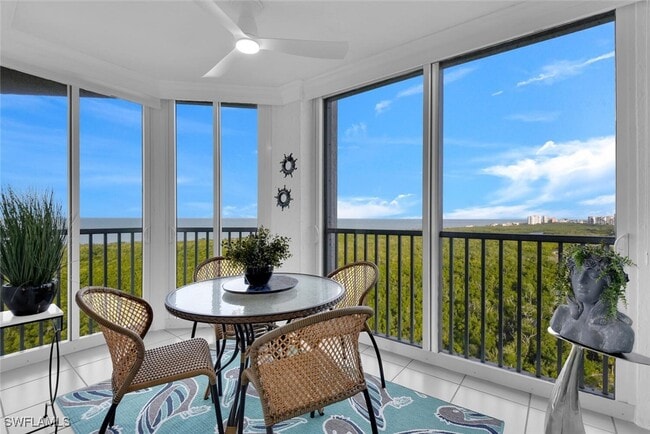 Building Photo - 6101 Pelican Bay Blvd Unit 1805