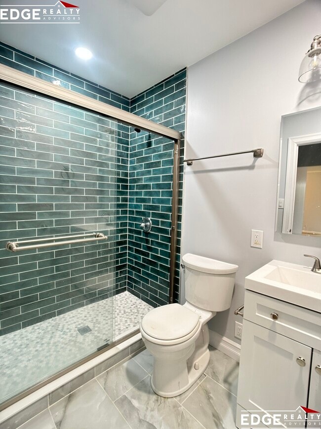 Photo - 186 Lake Shore Rd Unidad 4