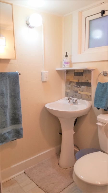 Photo - 204 E 3rd Ave Unit 4