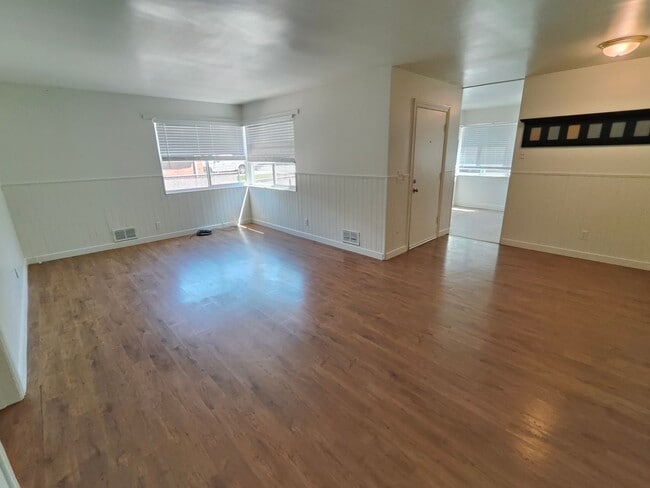 Building Photo - 6 W 1400 S Unit 6 W 1400 S Rental