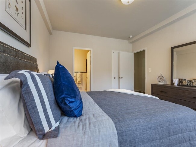 Photo - The Broadview Apartments