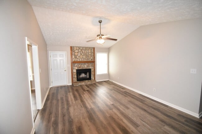 Photo - 6313 Applewhite Rd