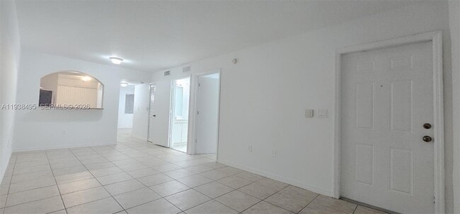 Photo - 2921 SE 13th Ave Unit 102-1