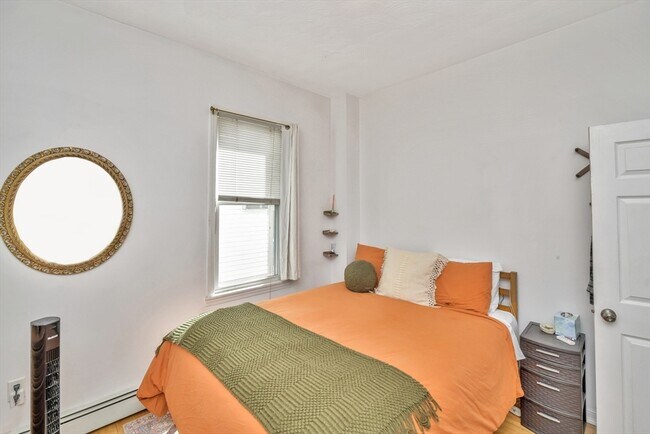 Photo - 88 Pearl St Unit 1