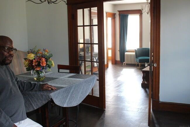 Photo - 195 Highland Ave