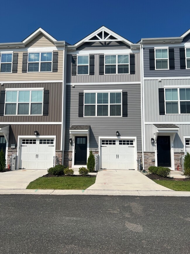 Building Photo - 1057 Flint Ct Rental