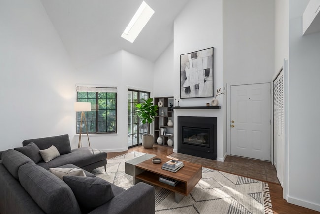 Building Photo - 4816 E Kentucky Ave Unit F