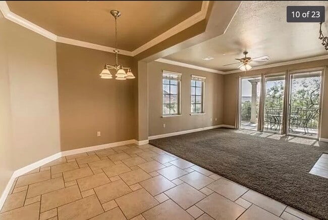 Photo - 810 S Dixie Dr