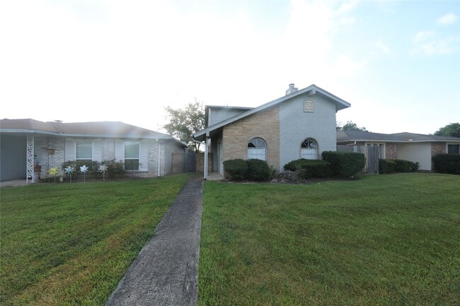 Photo - 6573 S Briar Bayou Dr