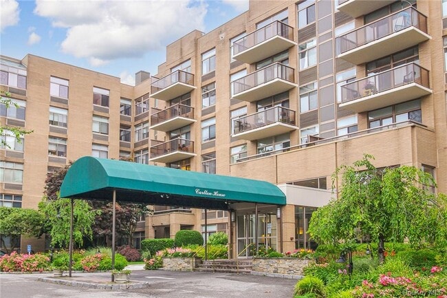 Photo - 35 N Chatsworth Ave Unidad 5E