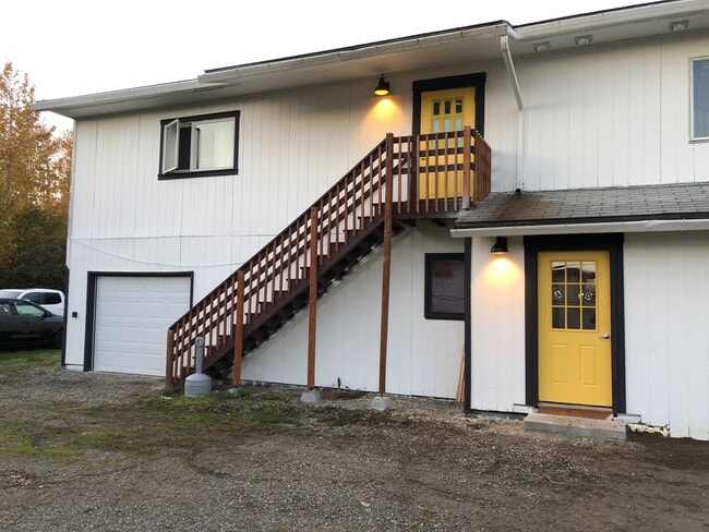 Building Photo - 1622 S Turner St Unit D