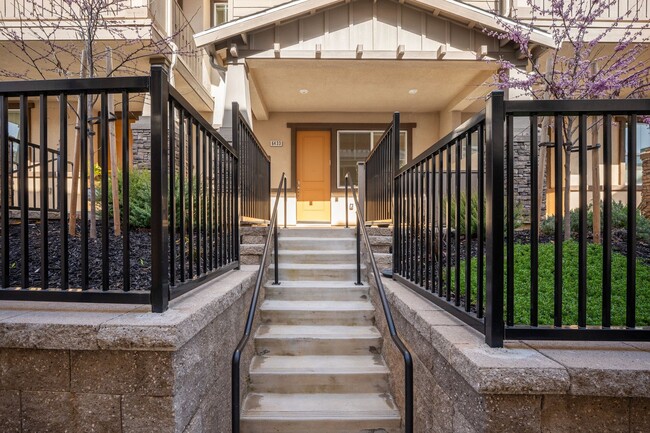 $3595.00 - Newer Large 3/2.5 Townhome in B... - $3595.00 - Newer Large 3/2.5 Townhome in B...