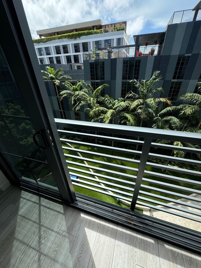 Photo - 275 NW 26th St Unit S1