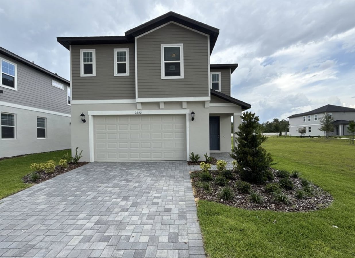Spacious 3-Bed with 2.5 Baths in Charming Minneola - Spacious 3-Bed with 2.5 Baths in Charming Minneola