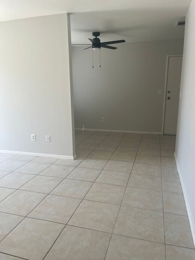 3106 Brookside Dr Unidad 3106-C