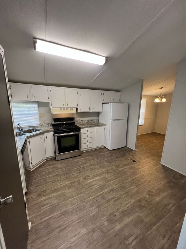 Photo - 3700 Ash Dr