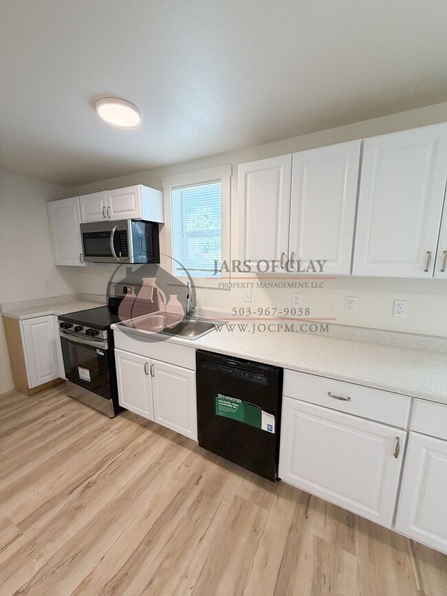 Photo - Dover Duplex 2025-1754 Unit 6925 Edith Ave. NE