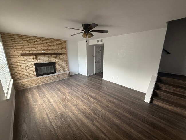 Photo - 2938 Gossett Dr