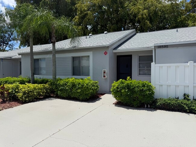 Building Photo - 18595 Egret Way