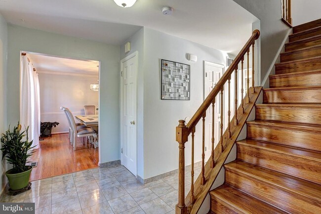 313 Beech Grove Ct