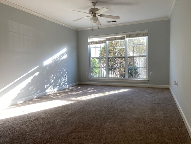 Photo - Beautiful Property in Bellingham Park! Unit B2801-103