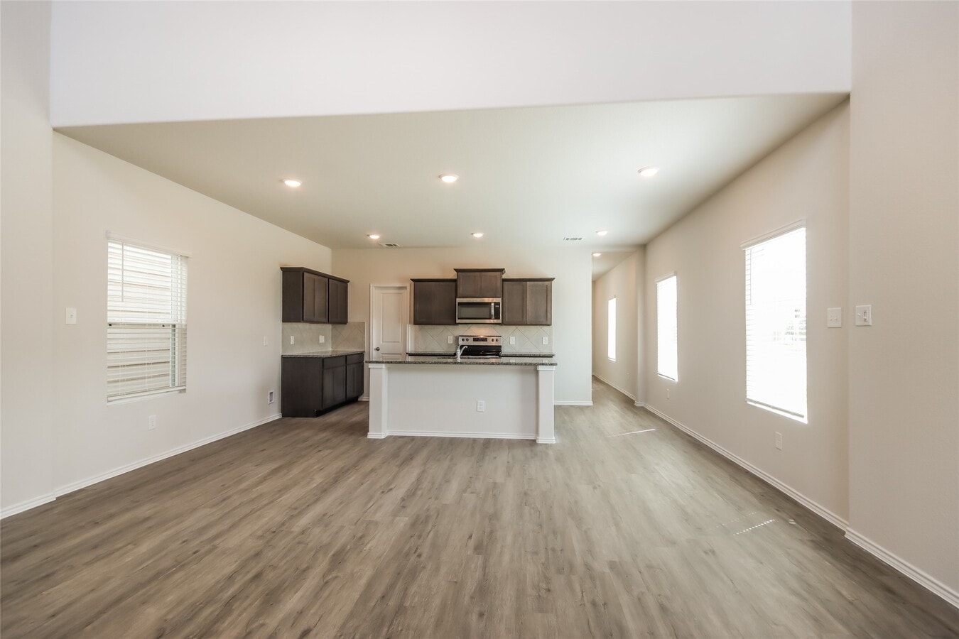 Photo - 15226 Estrella Rd W