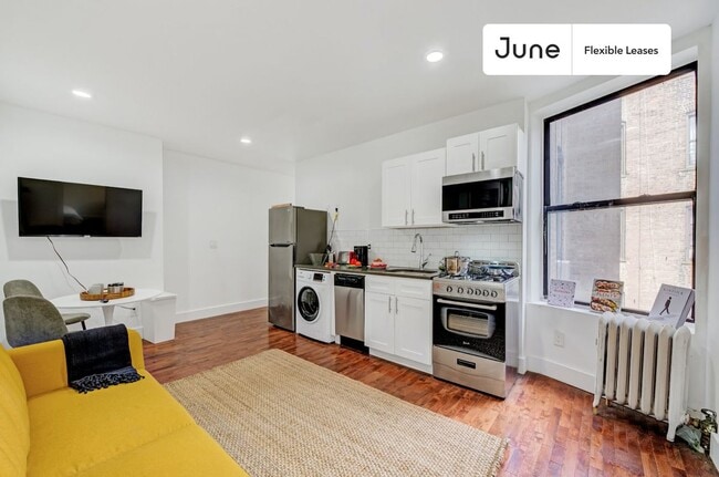 Modern ROOM at The Kensington House